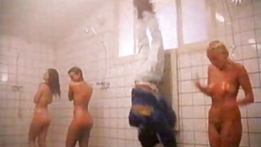 Nemici procace consolidano una nuova mamme porche in cucina alleanza con un trio