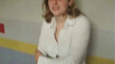 La video porno mamme porche ragazza alla vaniglia cavalca l'espresso di cioccolato