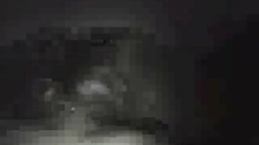 Combinazione madre figlia per un tizio fortunato con un mamme porche scopano cazzo duro