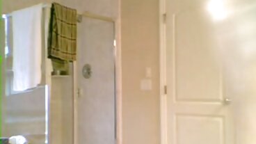 Gli Huge Naturals di Skylar Vox sono madri porche ancora migliori in POV