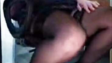 RealityKings: piace anche a MUA su PornHD mamme porche tettone con Jessy, Kylie e Angel