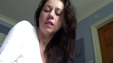 BangBors: Gianna MotherFucking Grey mamme porcone su PornHD con Gianna Grey