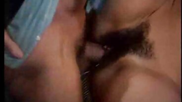 La povera Leah si è mamme porche porno distratta NON dalla BBC del suo fidanzato! :O