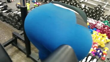 La spessa latina Rose Monroe prova mamme porche italiane l'anale con un grosso cazzo nero!