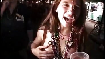 Big Booty Beauty Canela Skin va dal mamme porche tettone culo alla bocca :O